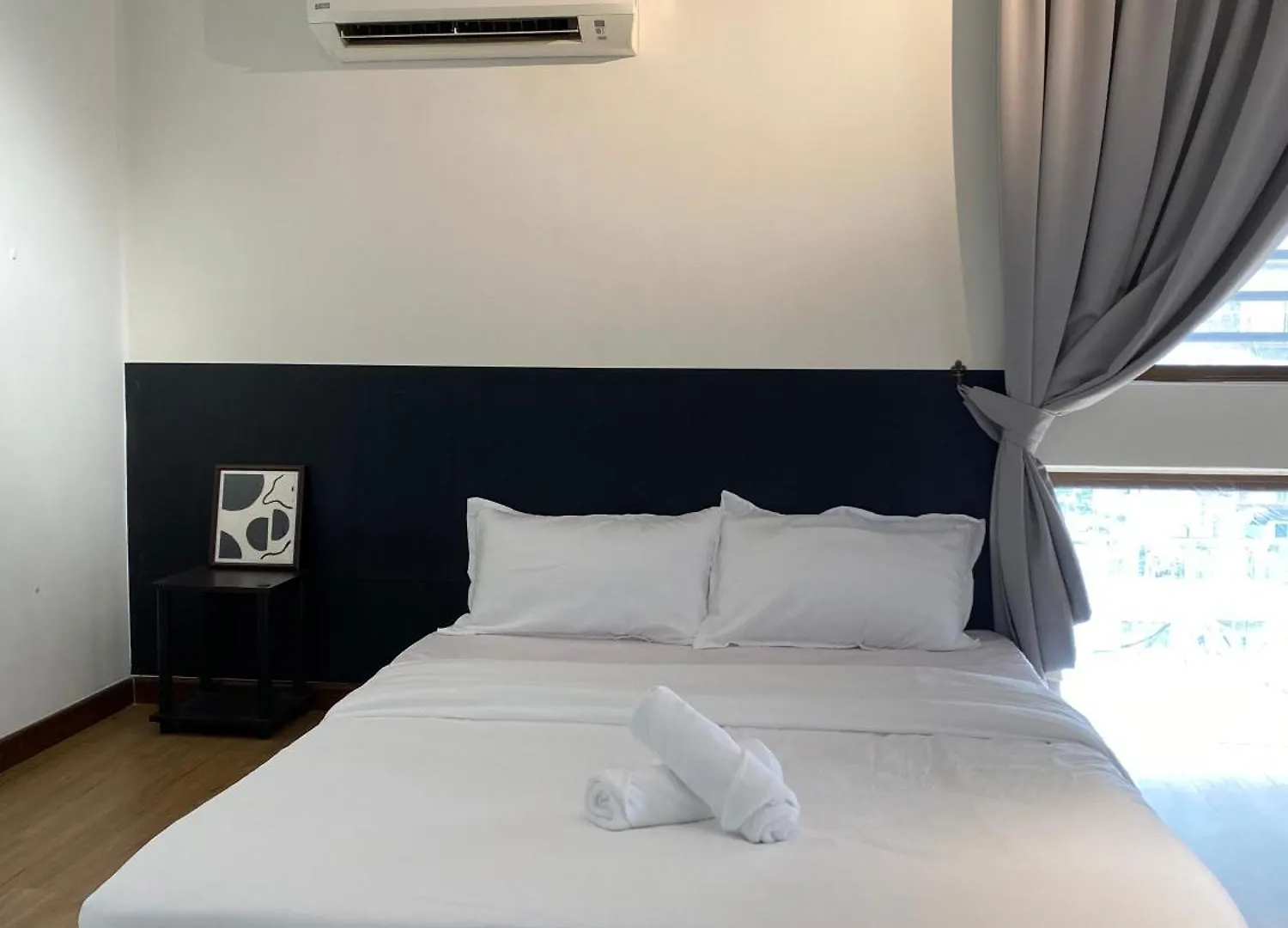 Pinnacle Duplex@6Pax-5M Walk To Paradigm Mall+Wifi Petaling Jaya 0*,